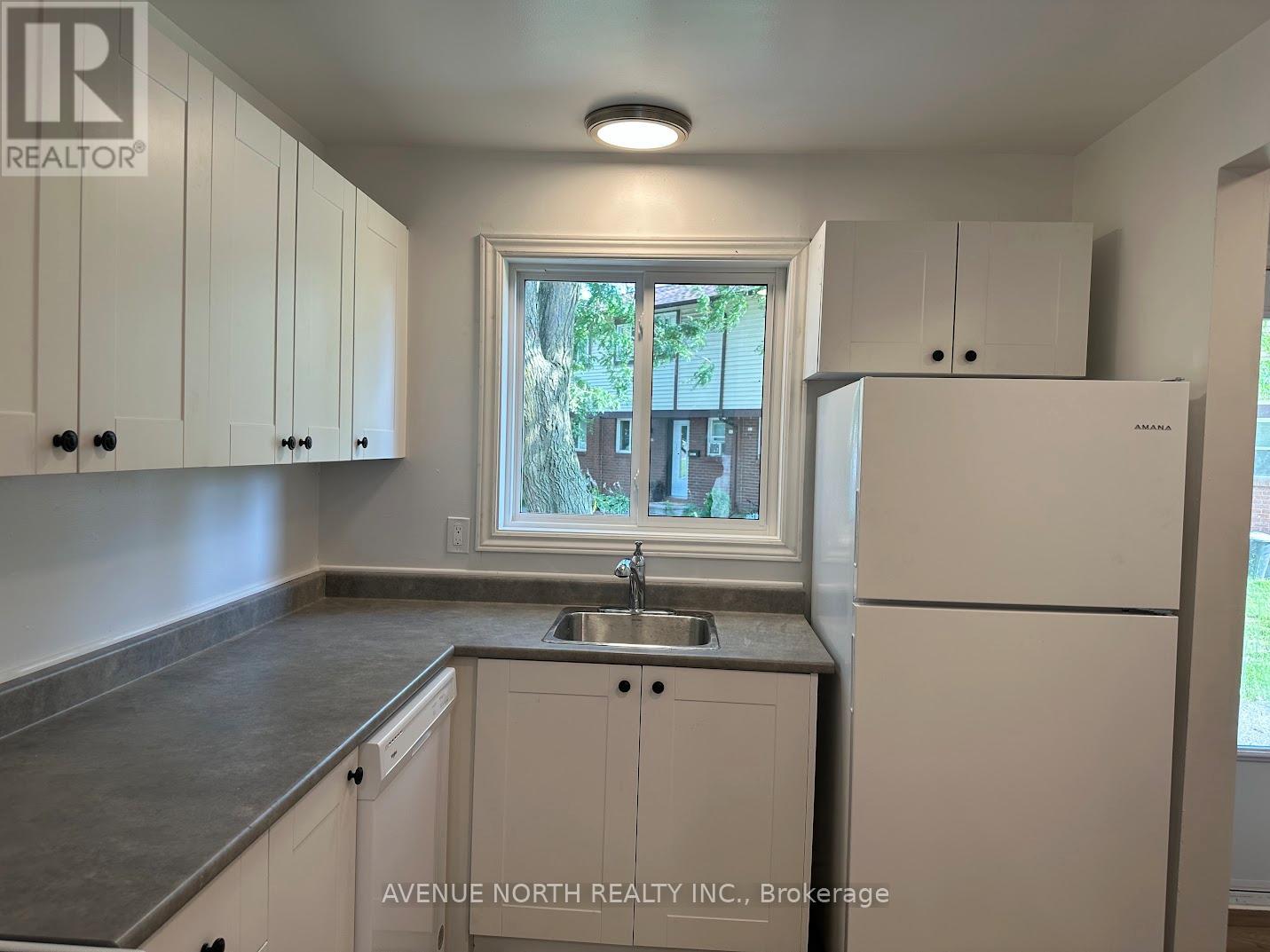 3 - 1408 Foxwell Street