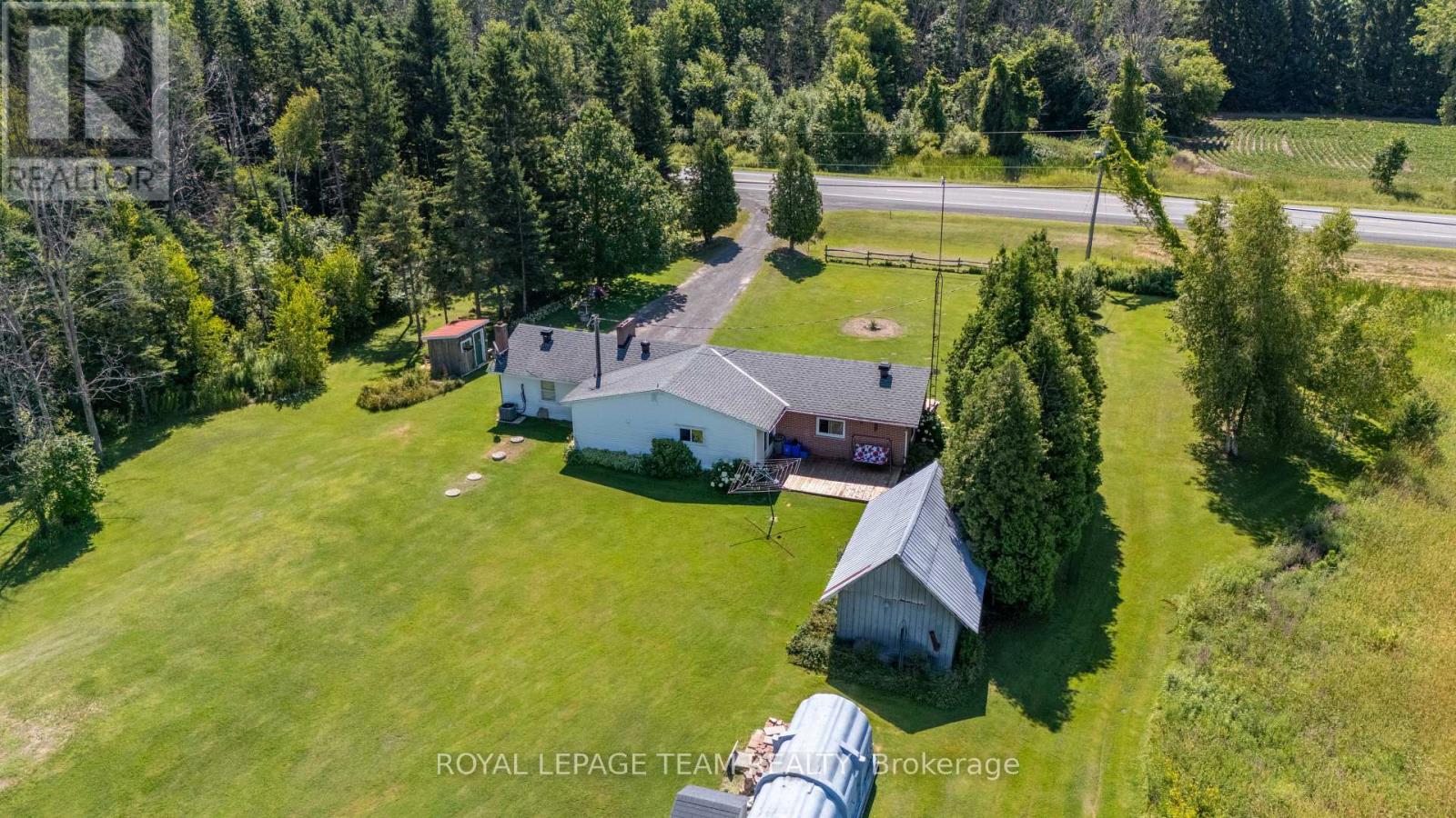 12135 County Road 2 Road