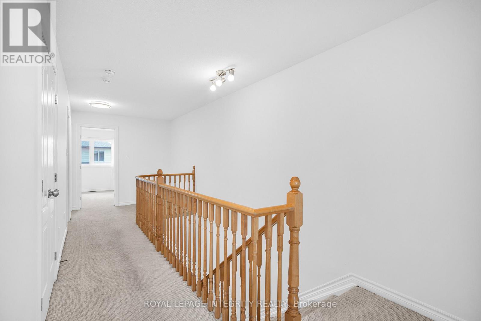 216 Cooks Mill Crescent