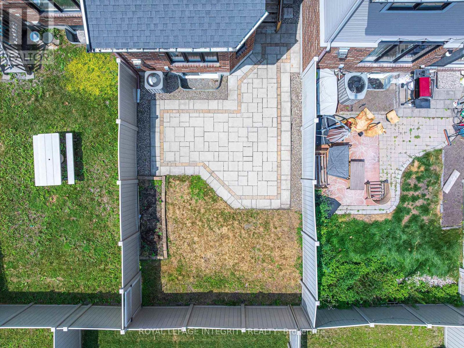 216 Cooks Mill Crescent
