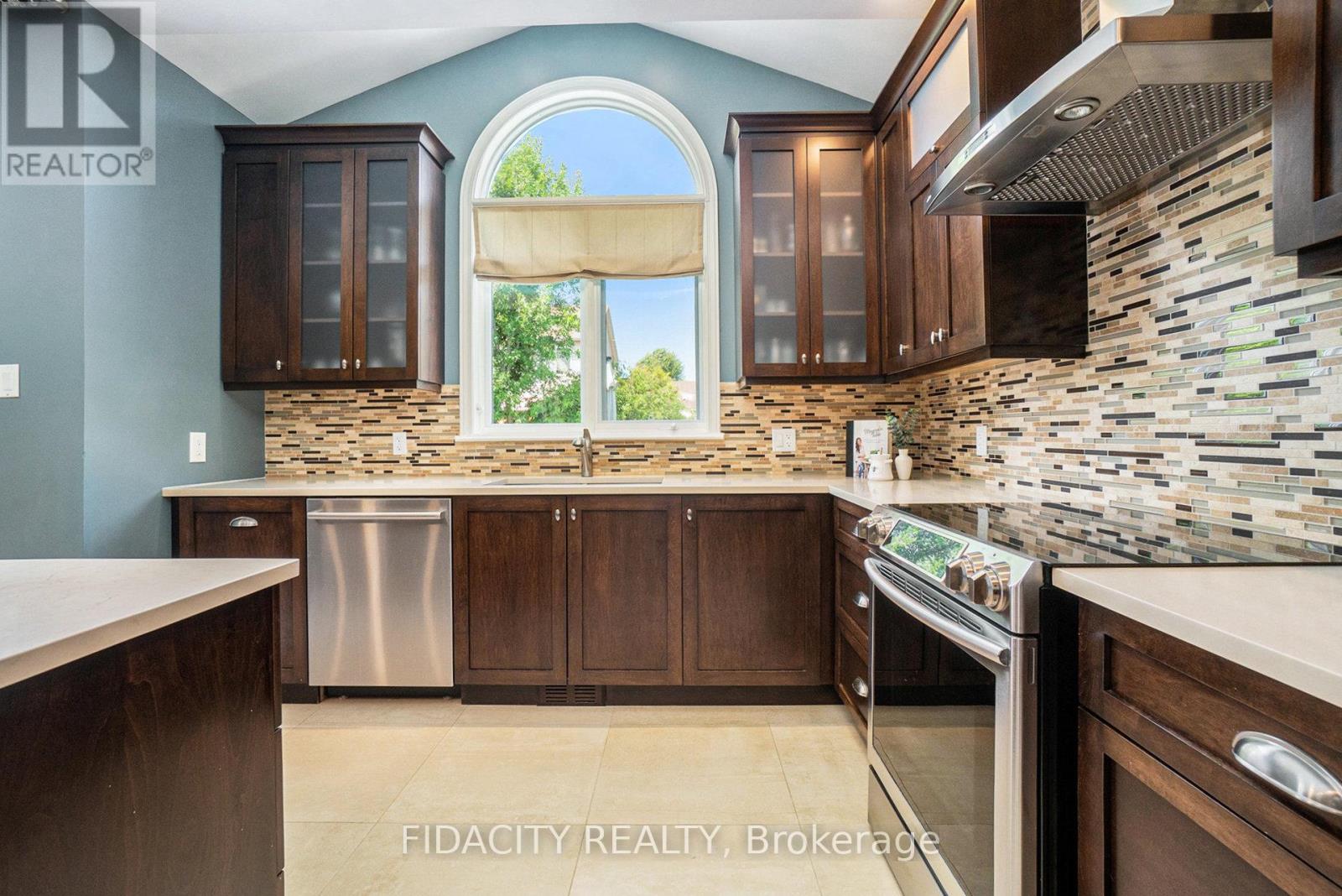 14 Franklin Cathcart Crescent