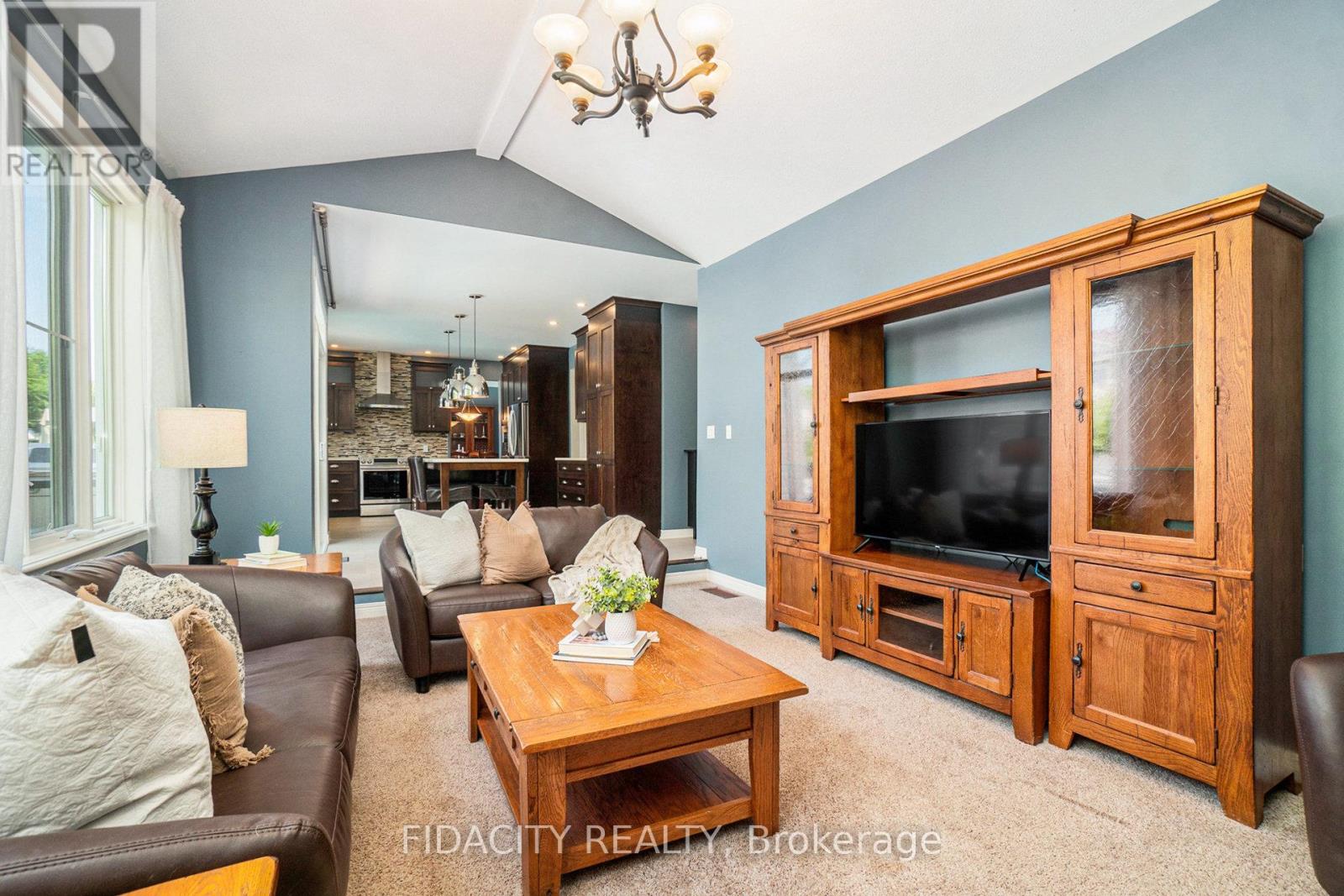 14 Franklin Cathcart Crescent