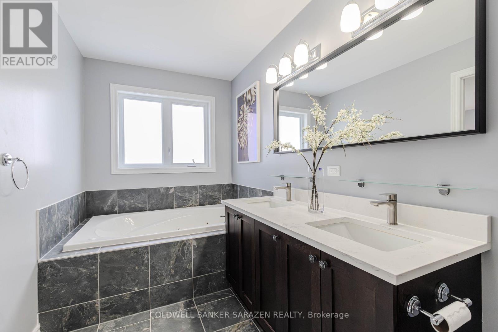 269 Mojave Crescent