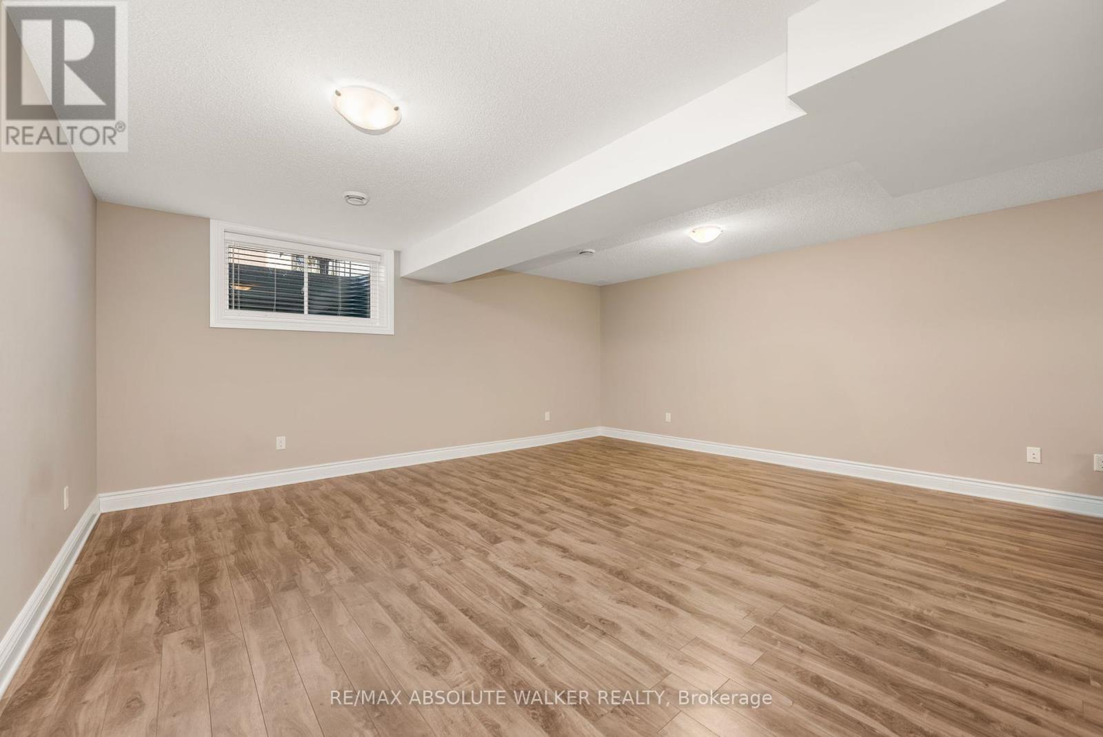 2432 Marble Crescent