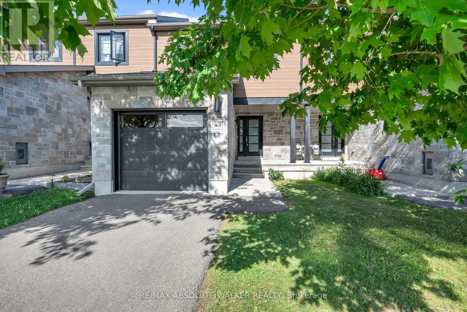 2432 Marble Crescent