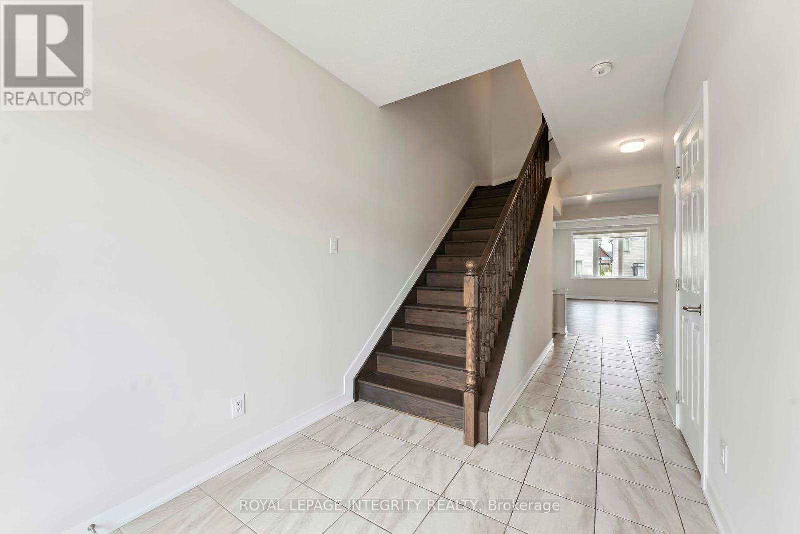 227 Ormiston Crescent