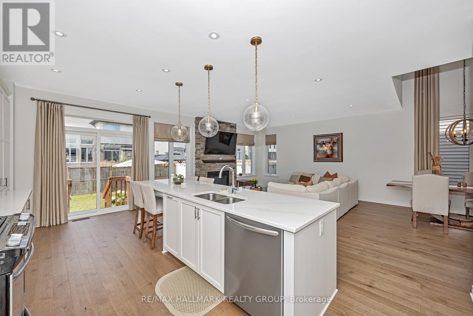 271 Mount Nebo Way