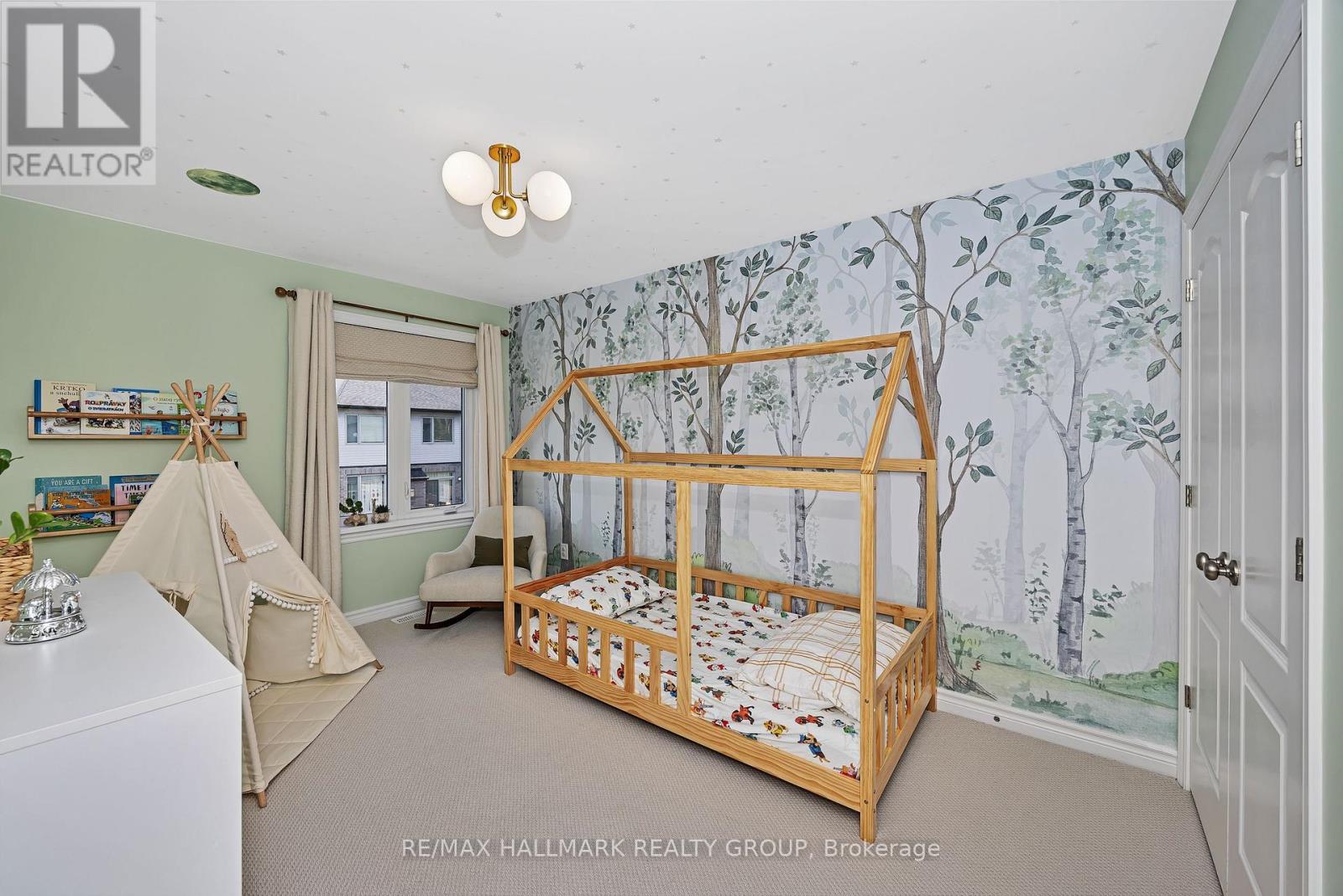 271 Mount Nebo Way