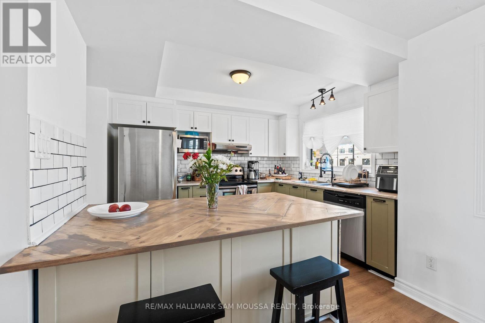 1222 Longfields Drive