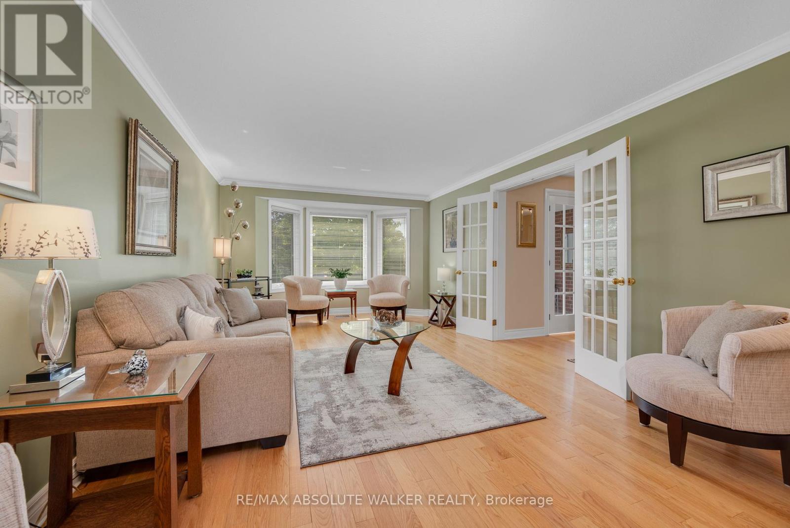 1866 Robinwood Place