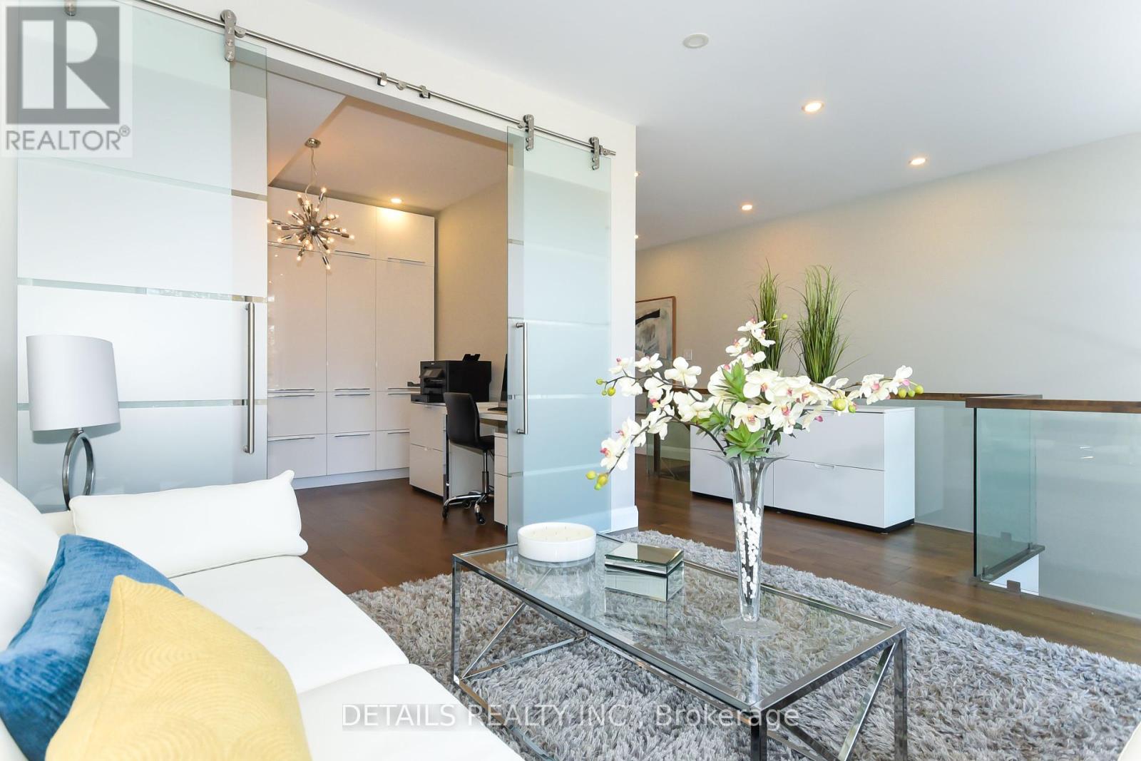 44c Byron Avenue