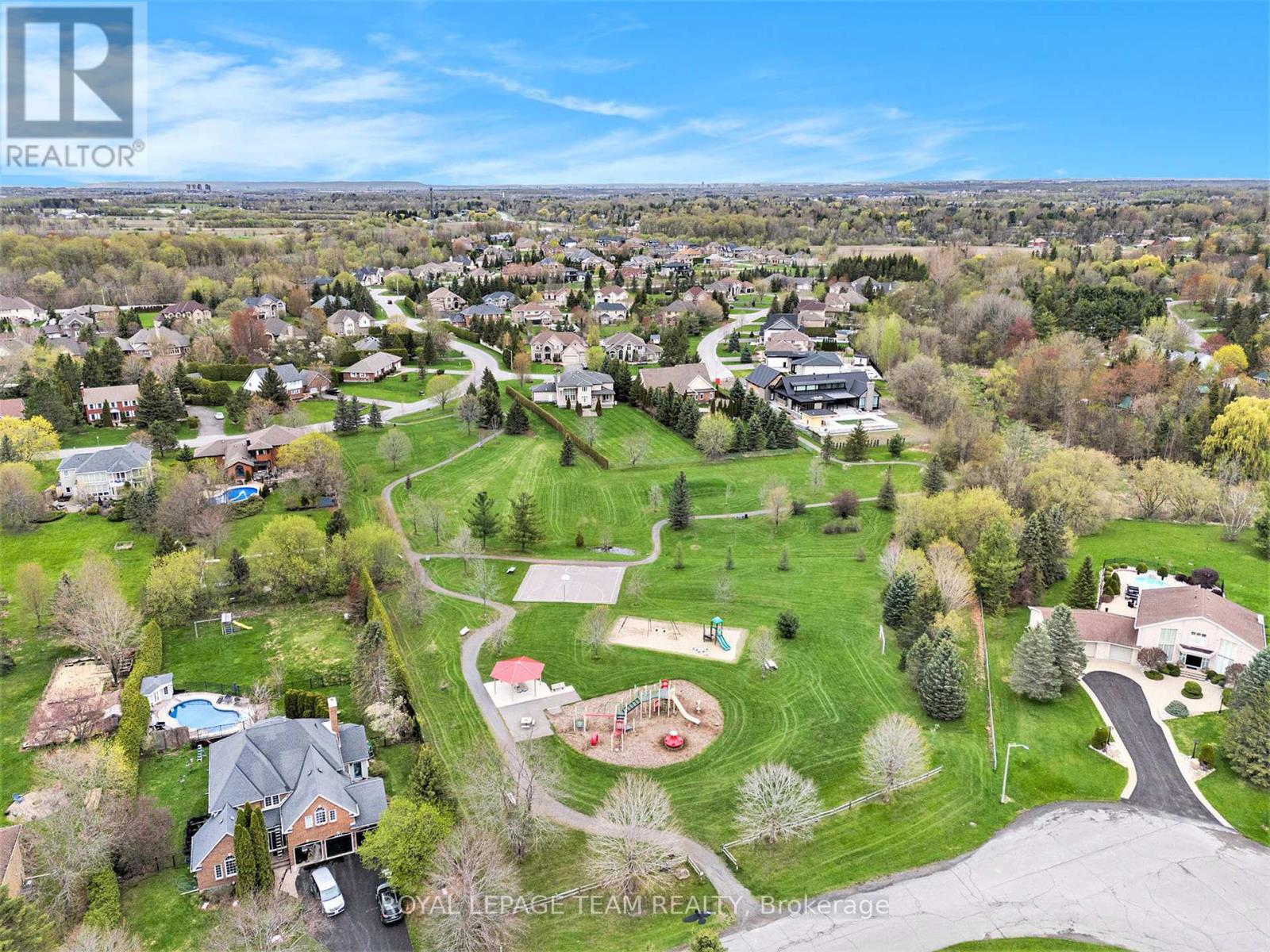 5386 Mansel Crescent