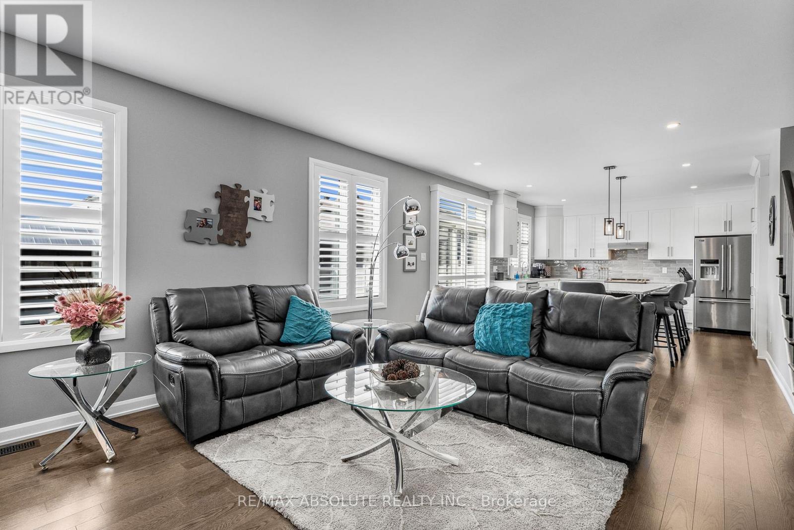 710 Coast Circle
