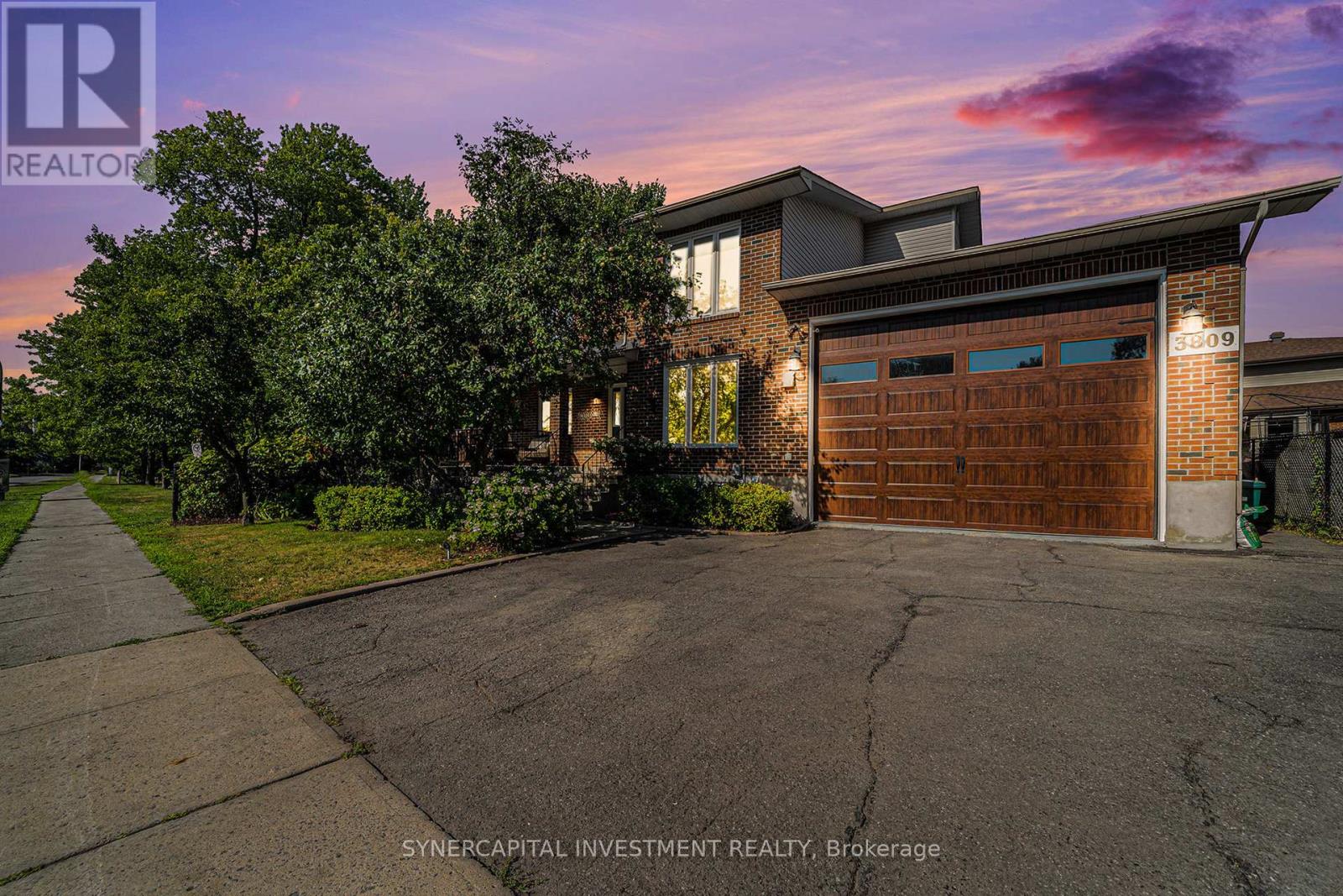 3809 Alderwood Street