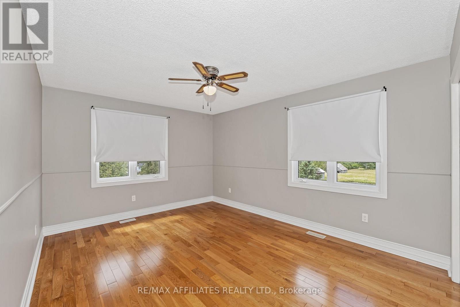 101 Carterfarm Crescent