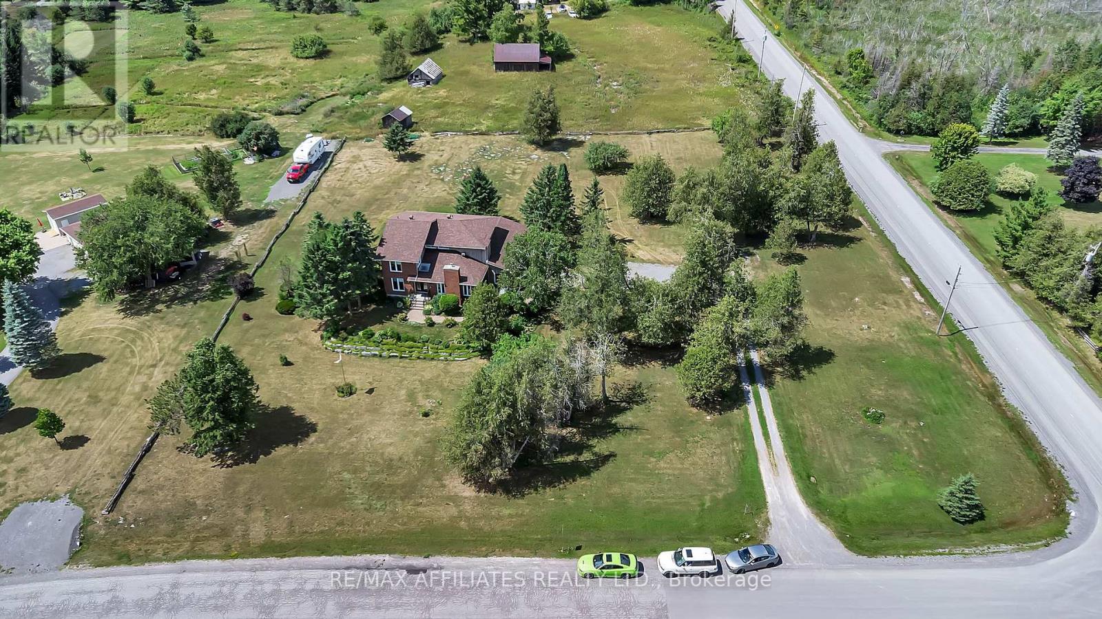 101 Carterfarm Crescent