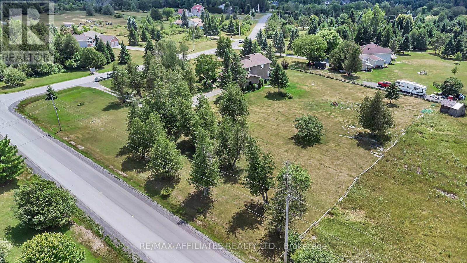 101 Carterfarm Crescent