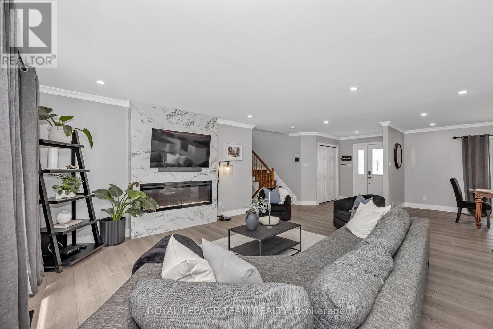 118 Rushing Brook Drive