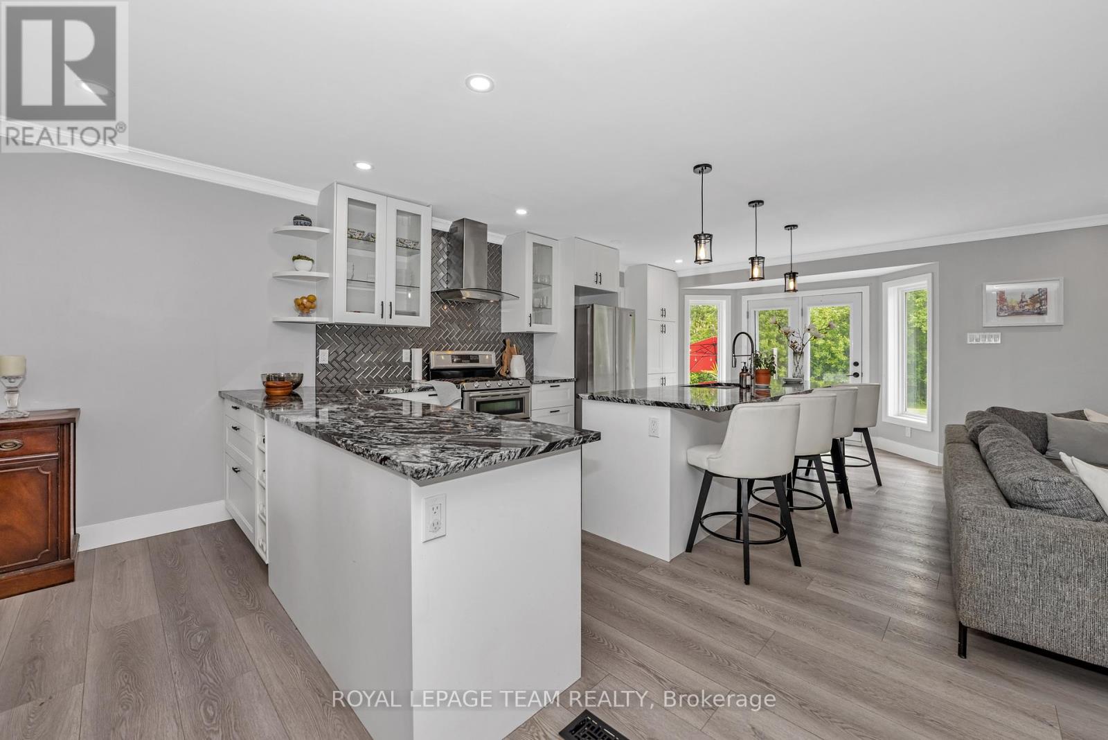118 Rushing Brook Drive