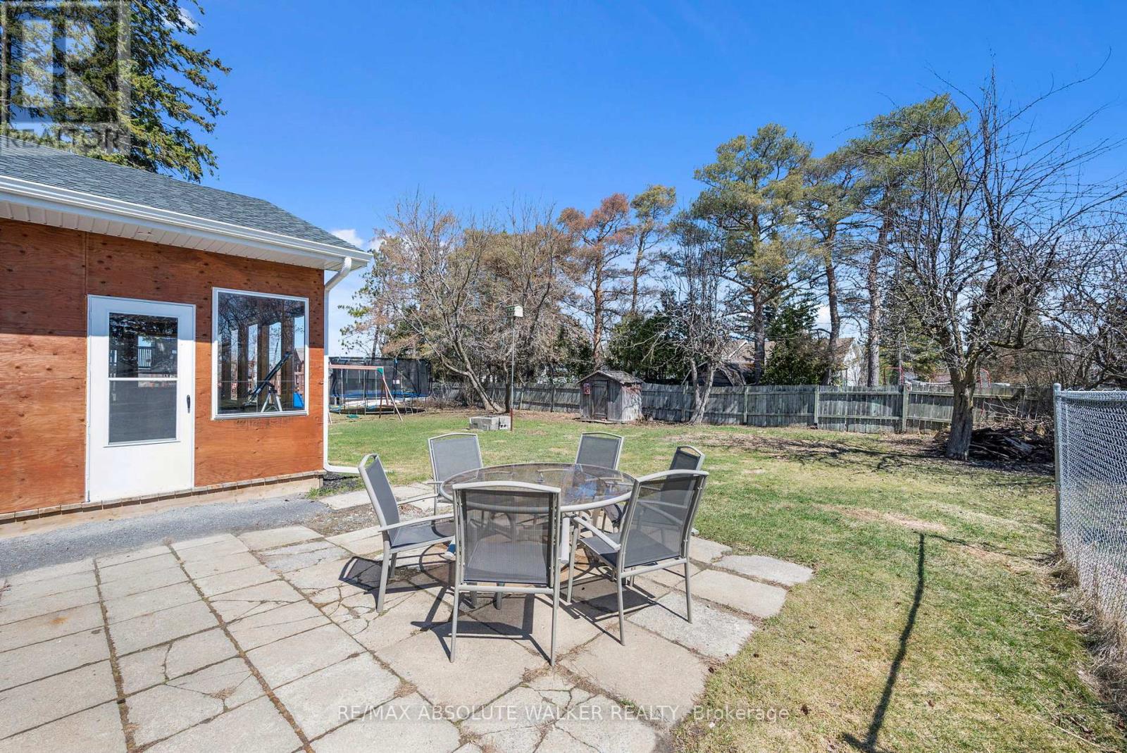2477 Merivale Road