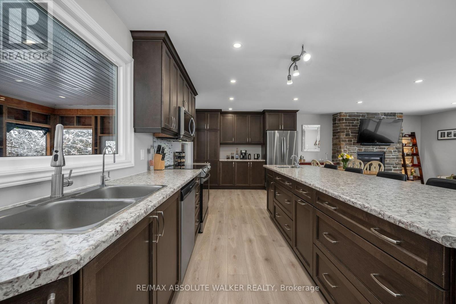 2477 Merivale Road