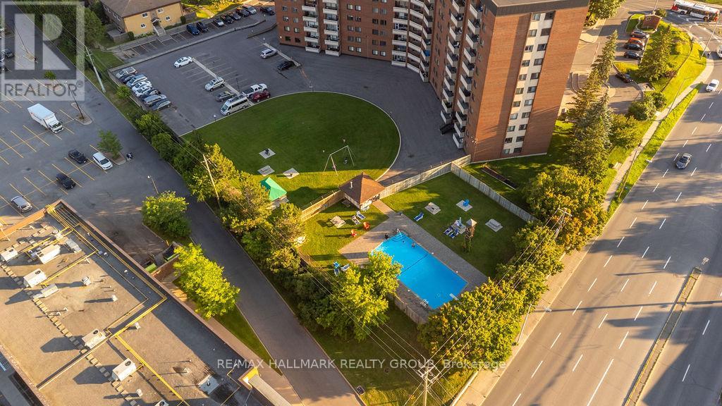 312 - 3100 Carling Avenue