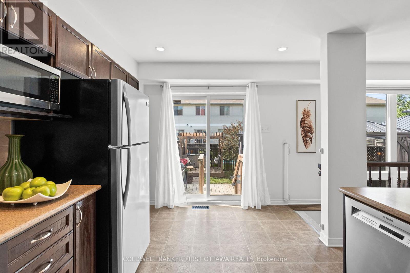 280 Applecross Crescent