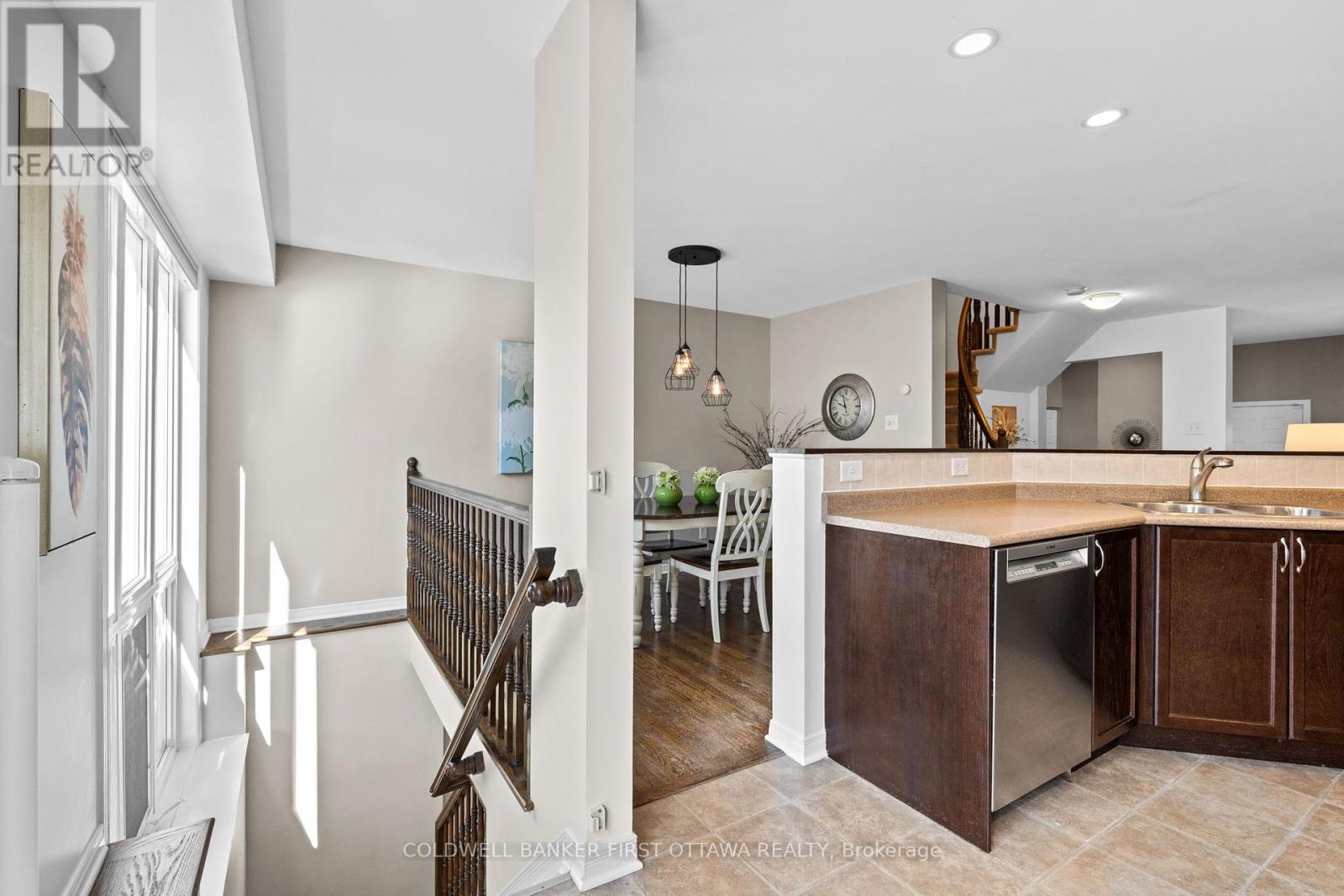280 Applecross Crescent
