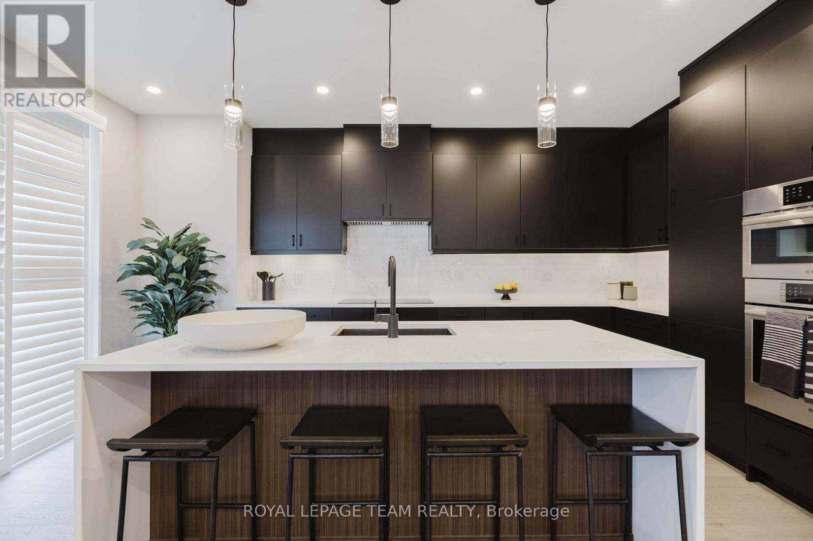 507 Galanthus Walk