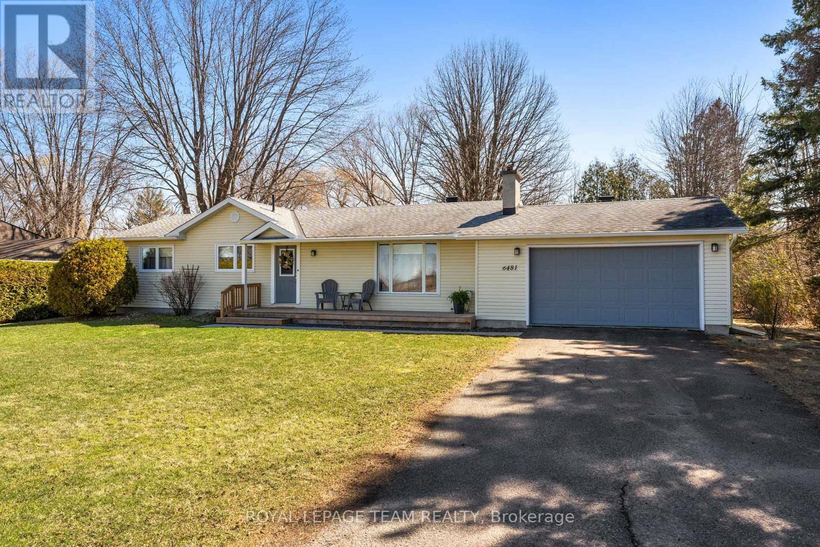 6481 Rideau Valley Drive N