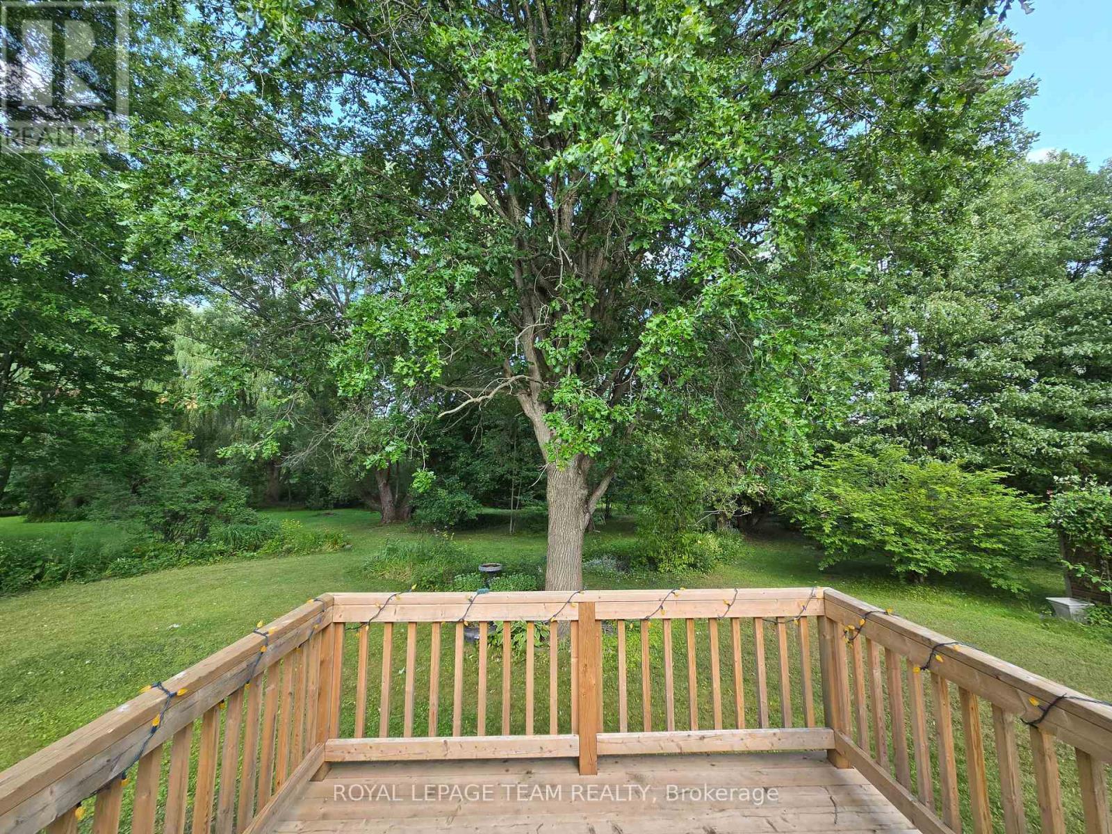 6481 Rideau Valley Drive N