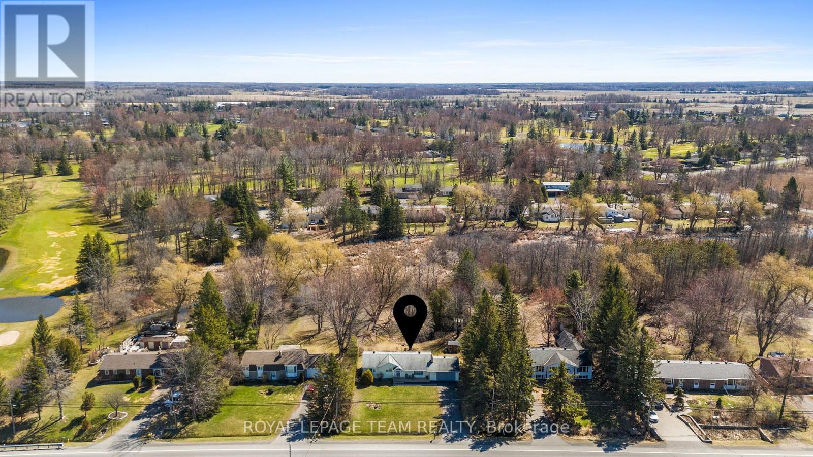 6481 Rideau Valley Drive N