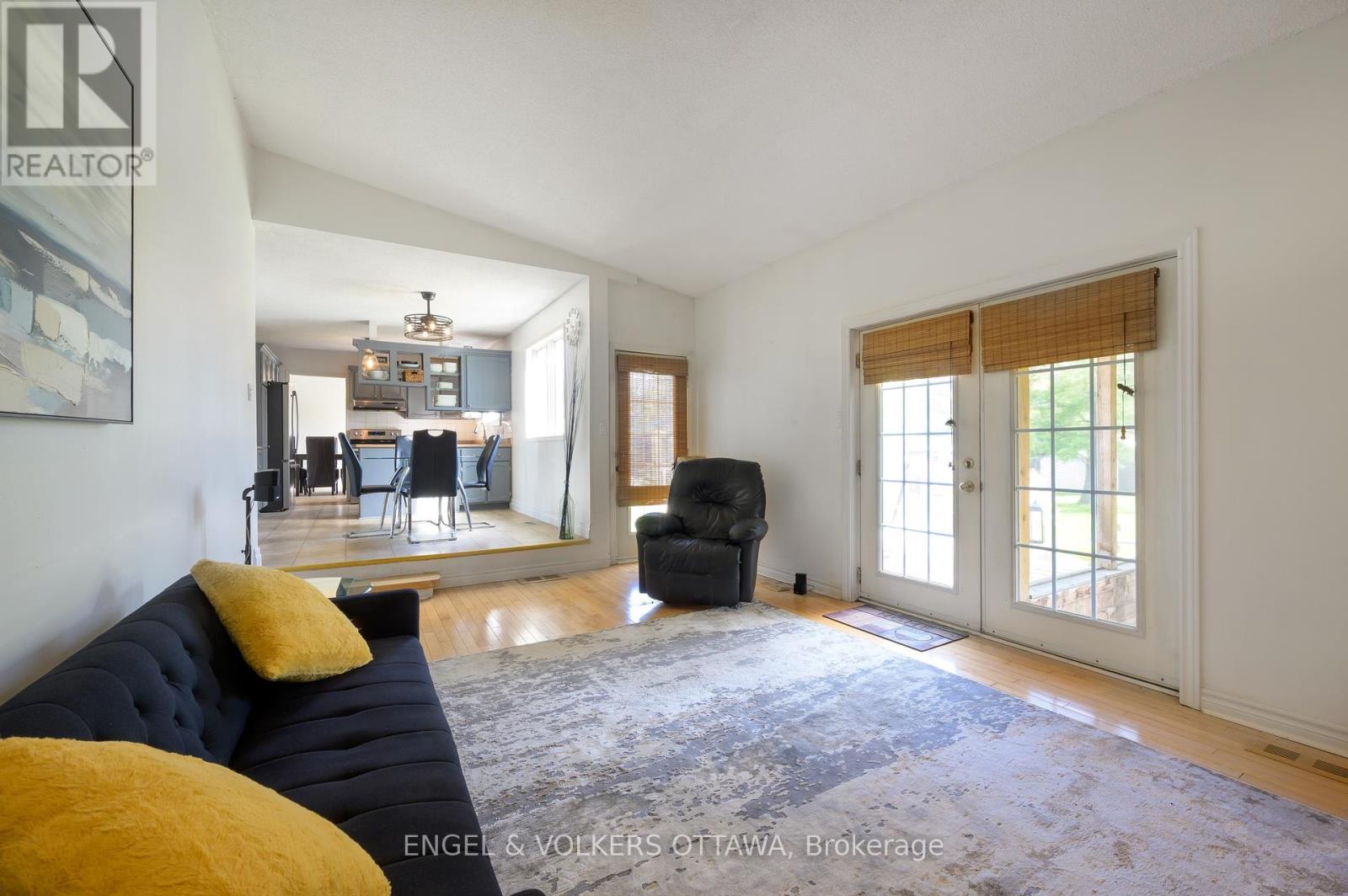 5608 Richmond Road