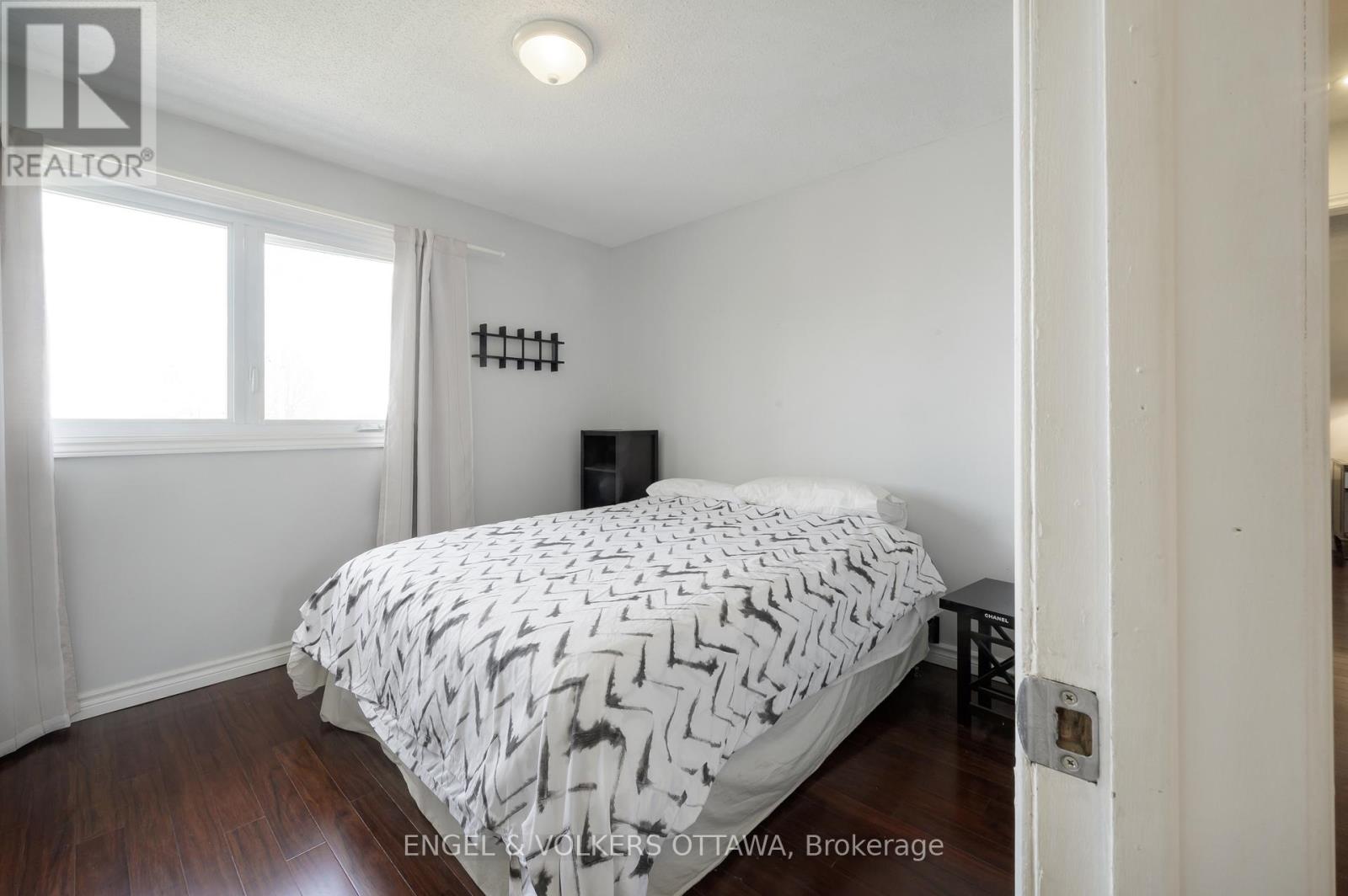 5608 Richmond Road
