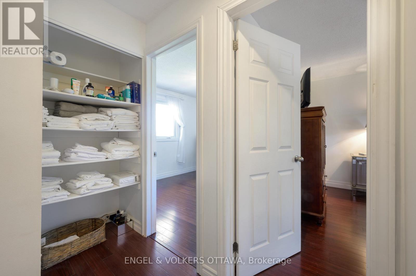 5608 Richmond Road