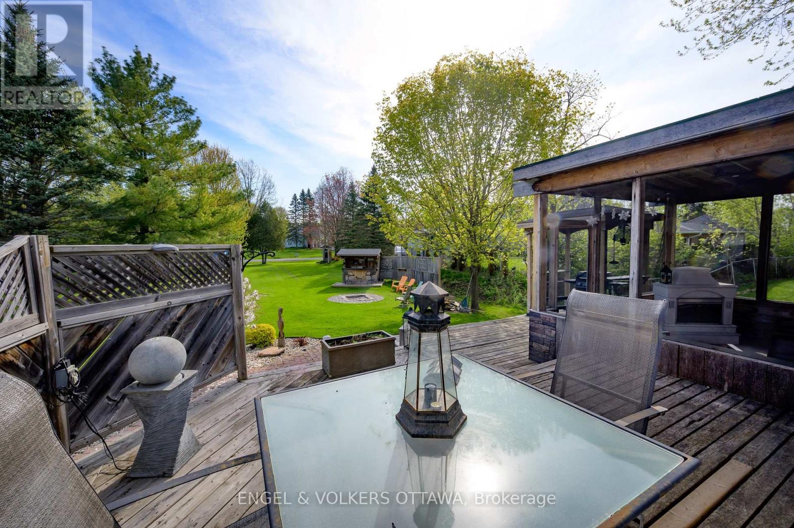 5608 Richmond Road