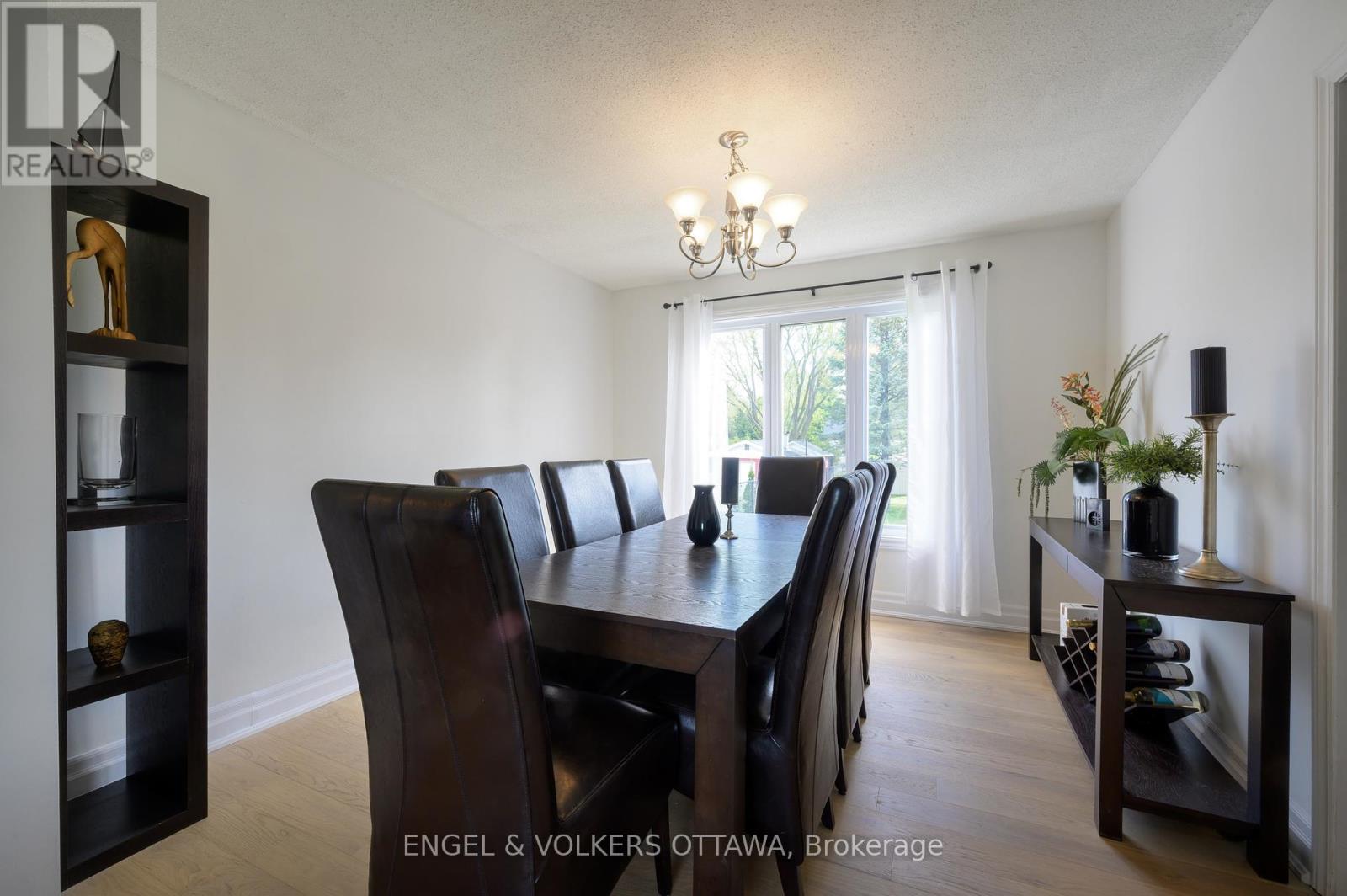 5608 Richmond Road
