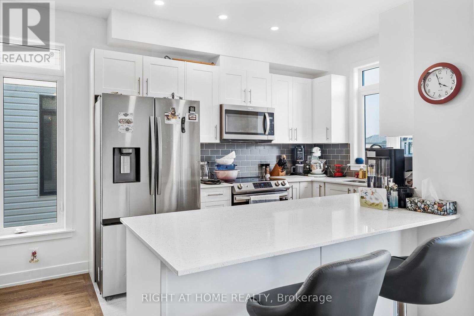 556 Tahoe Heights