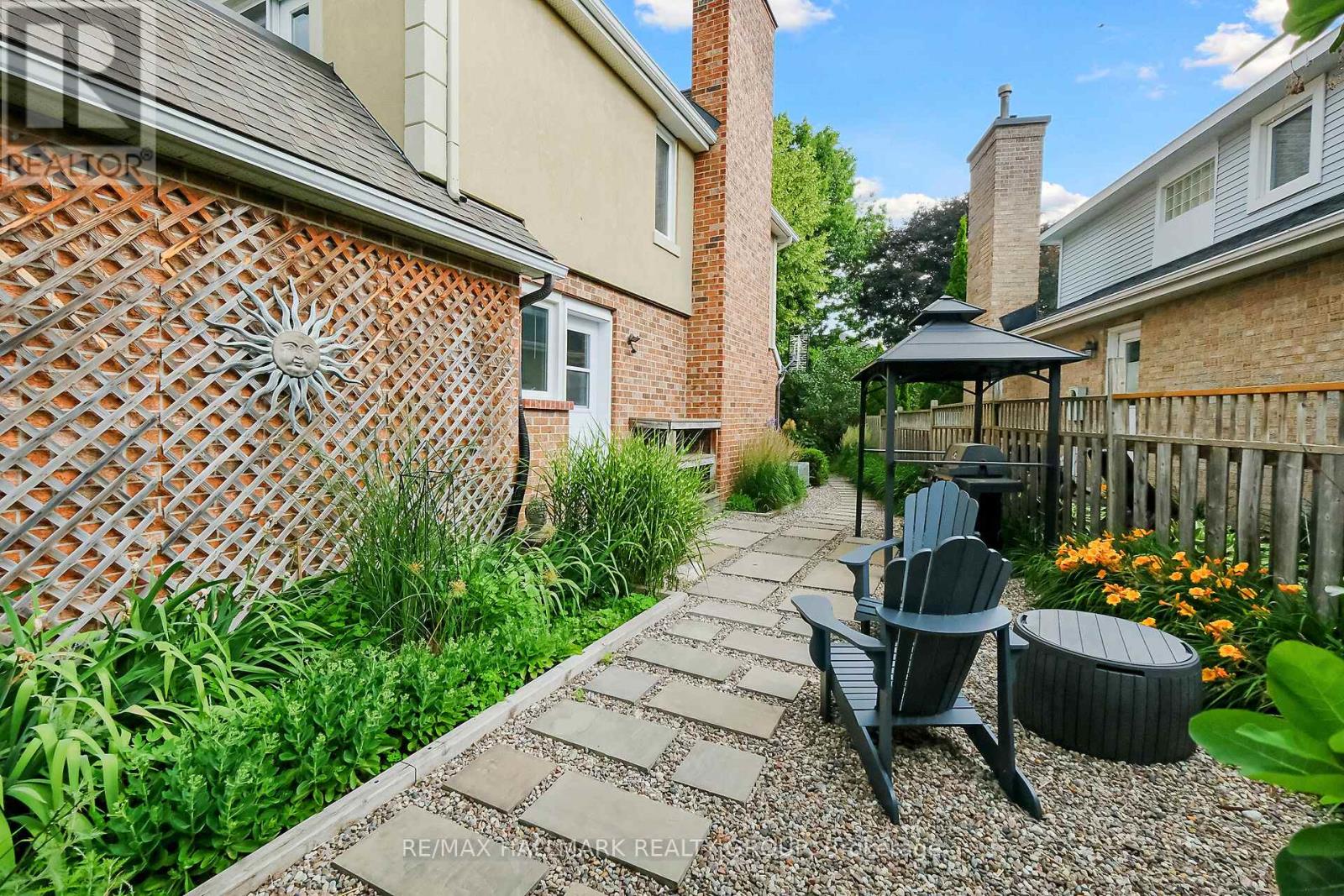 20 Arbuckle Crescent