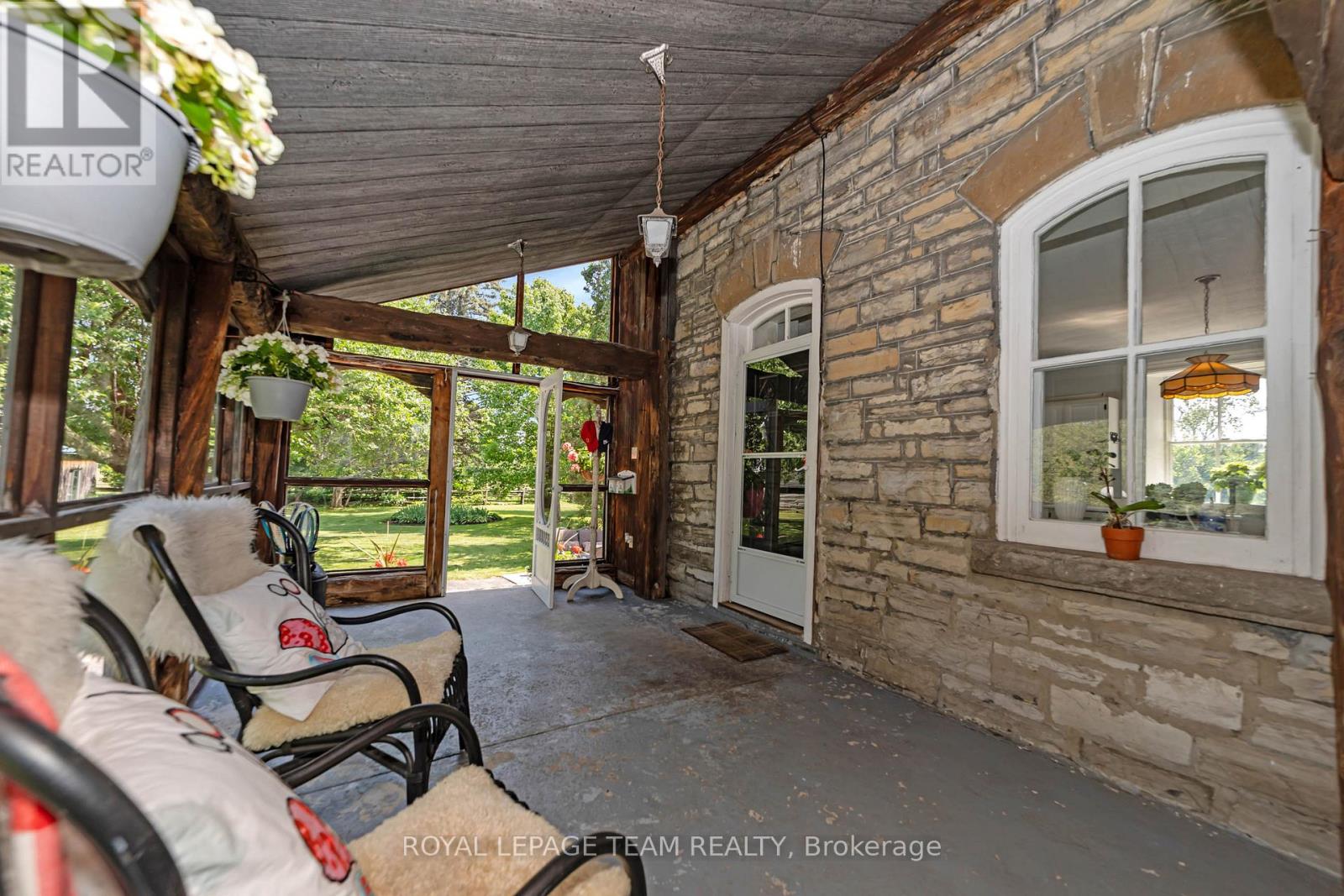 8202 Flewellyn Road