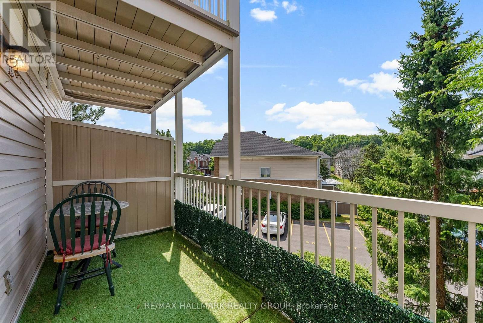 282 Cresthaven Drive