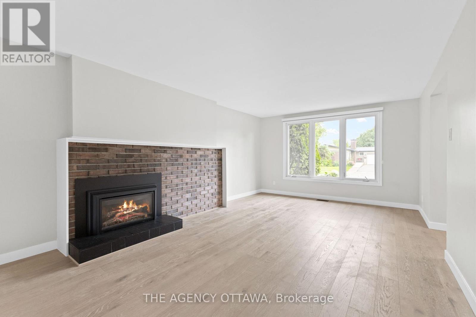 688 Laverendrye Drive