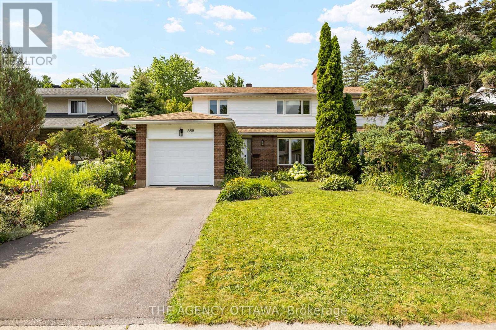 688 Laverendrye Drive