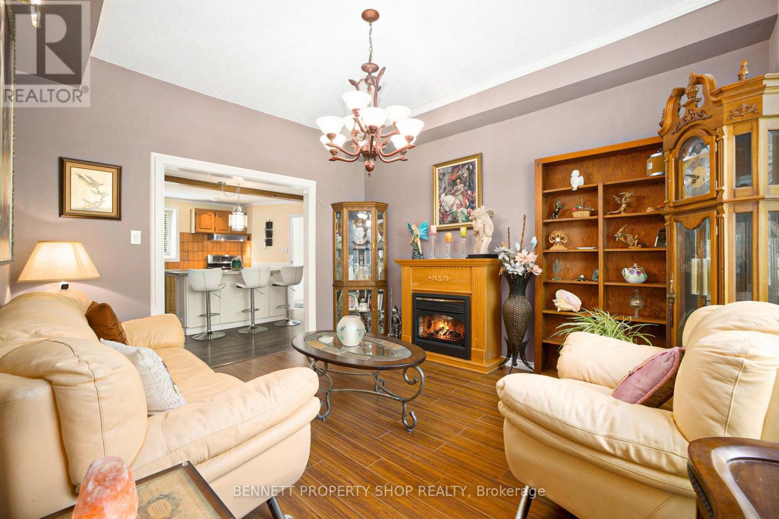 3834 Woodkilton Road
