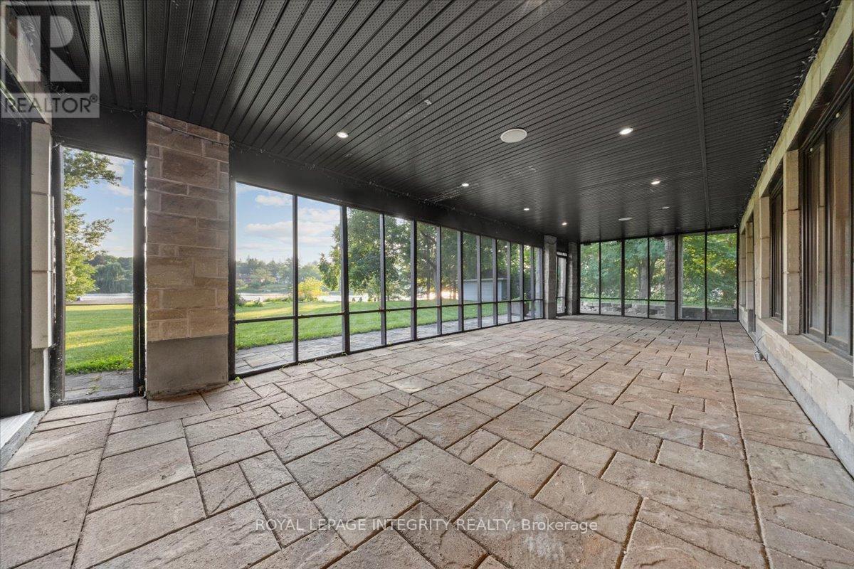 1180 River Road