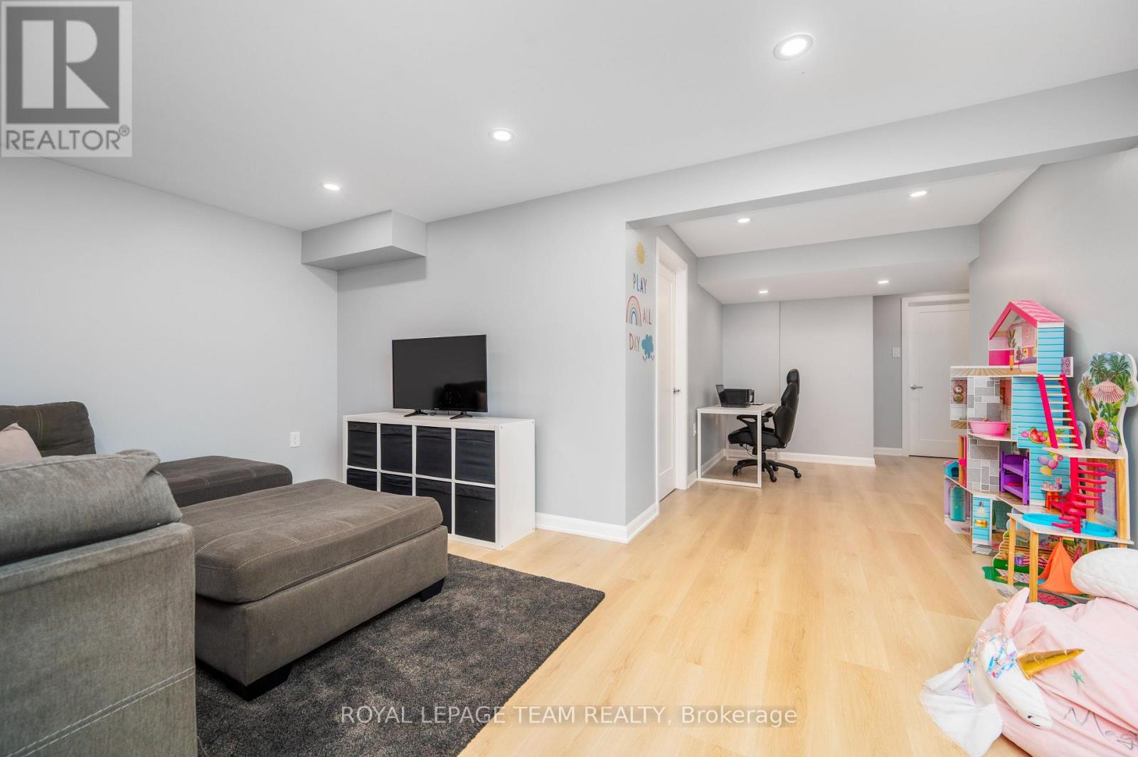 792 Cappamore Drive