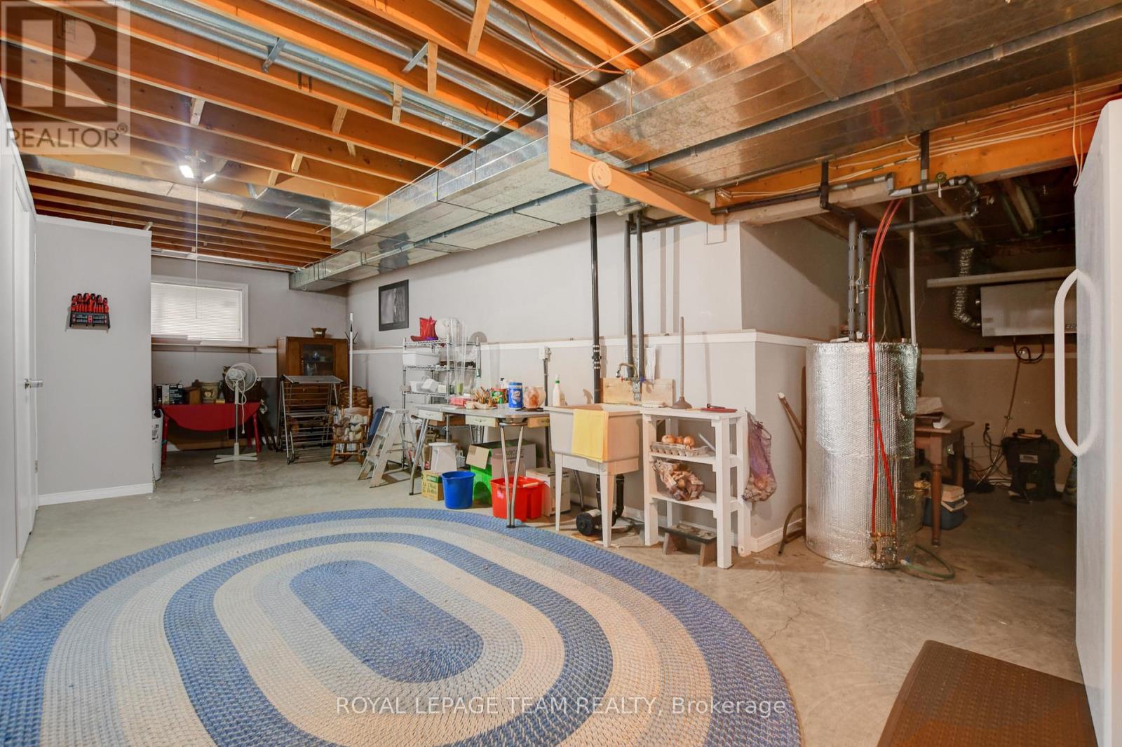 1043 County Rd 44 Road E