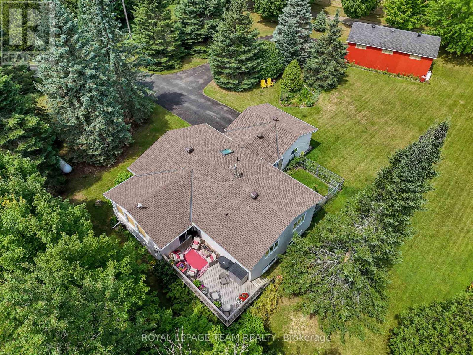 1043 County Rd 44 Road E