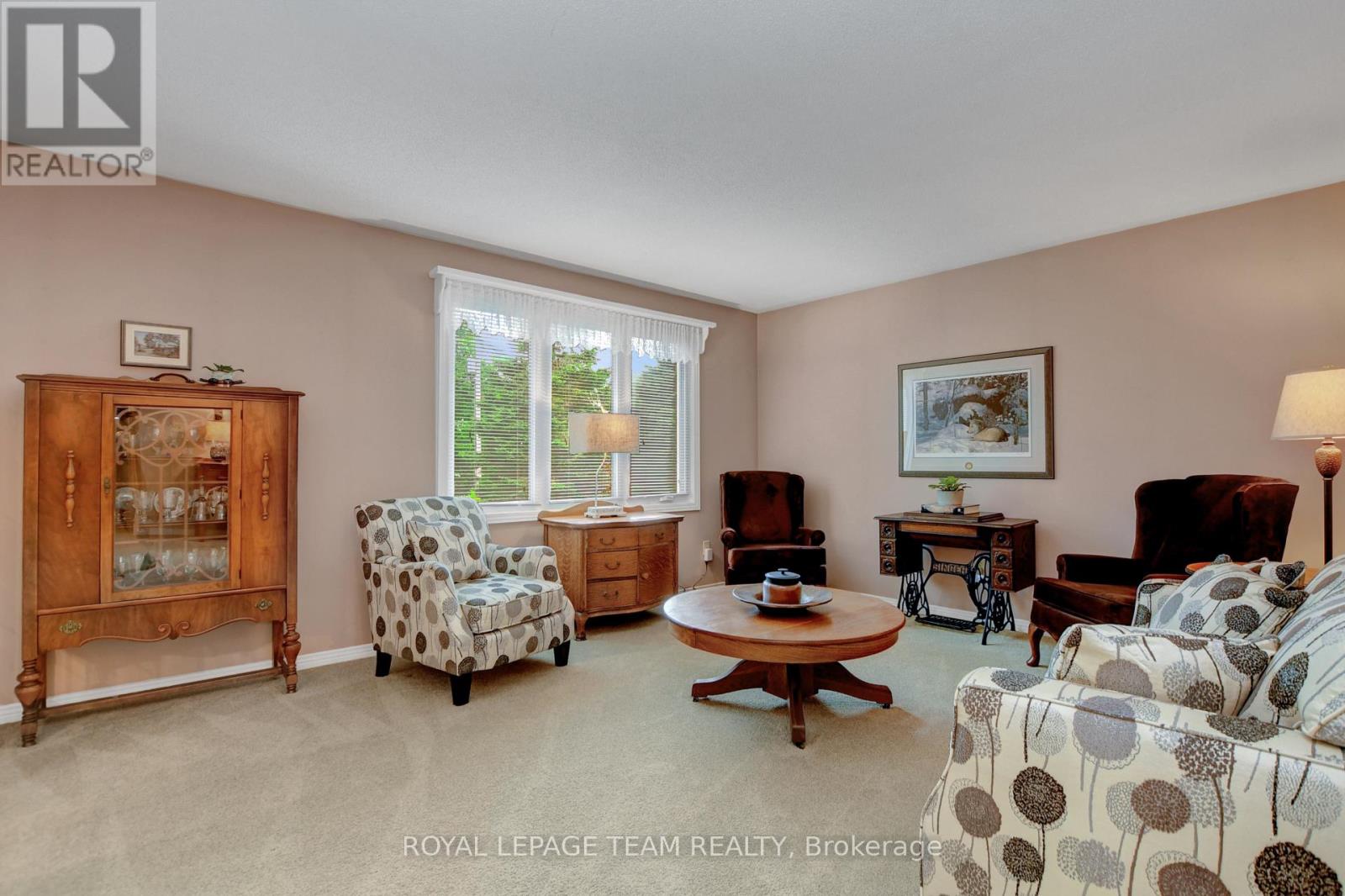 1043 County Rd 44 Road E