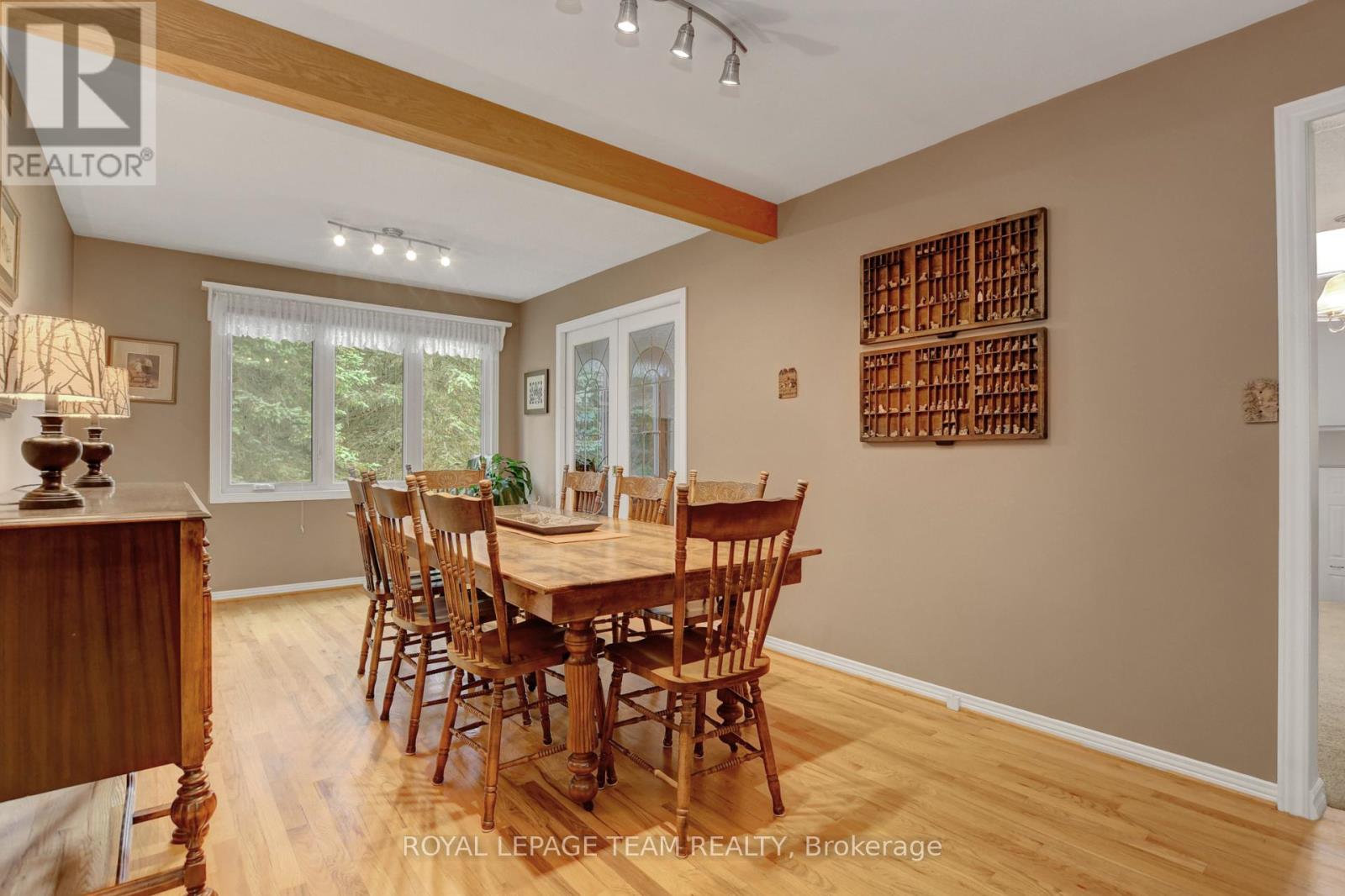 1043 County Rd 44 Road E
